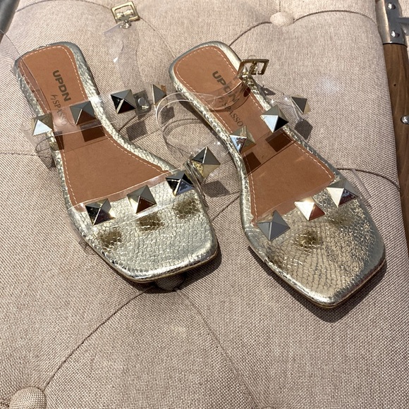 Rockstud Sandals “Valentino Style” - Picture 2 of 4